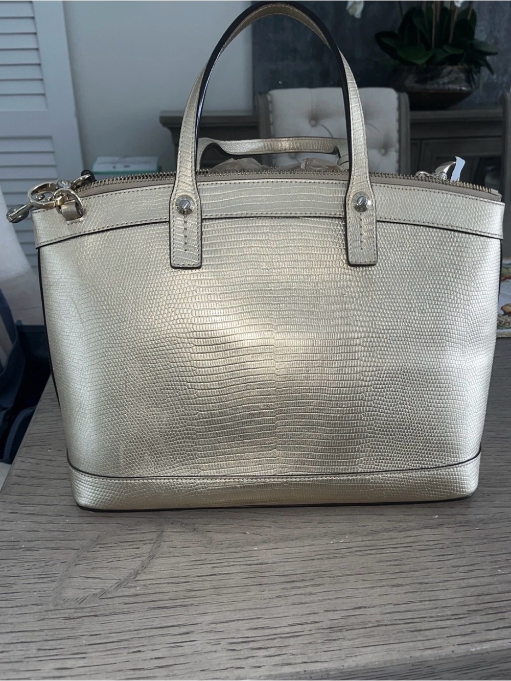 Henri Bendel West 57th Lizard-Embossed Metallic Gold Satchel - Picture 5 of 5